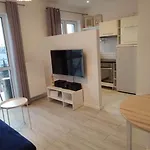 شقة Inside Pola Karolinskie وارسو