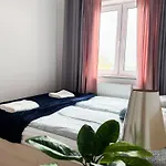 Apartamento Inside Pola Karolinskie *