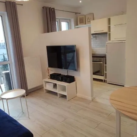 Апартаменты Inside Pola Karolinskie Варшава