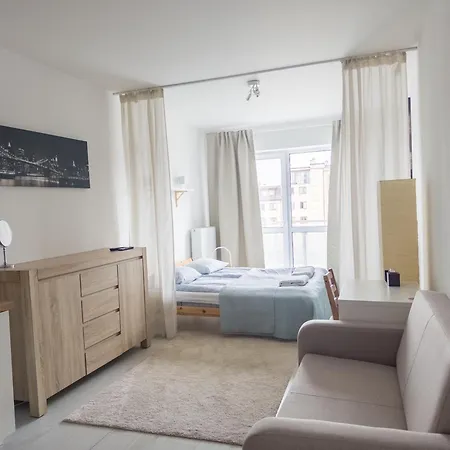 Апартаменты Inside Pola Karolinskie